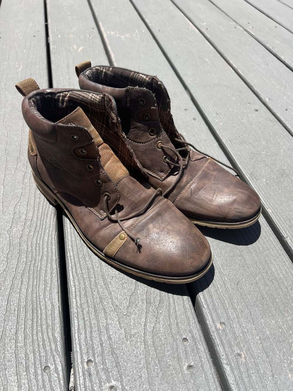 Ferro Aldo Colin MFA-806033 Men's Mid-Top Lace-Up Boots